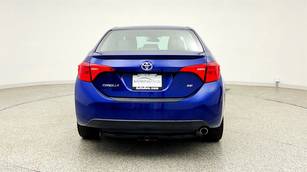 Used 2017 Toyota Corolla SE w/ Body Protection Package FWD image 6