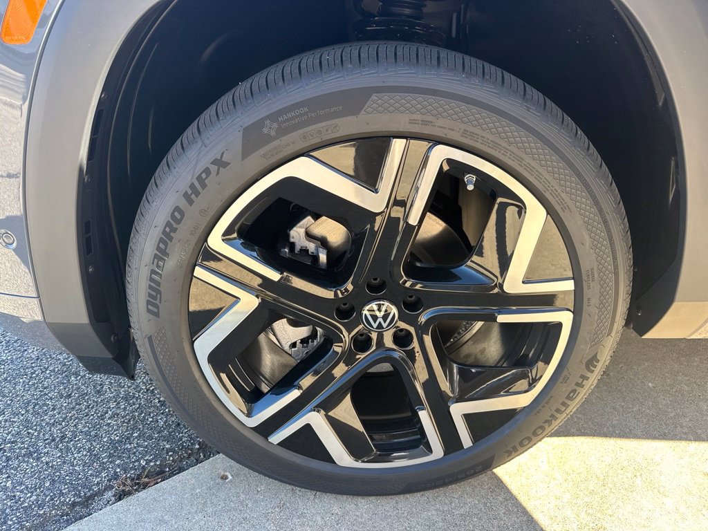 New 2027 Volkswagen Atlas SEL Premium R-Line AWD/4WD image 31