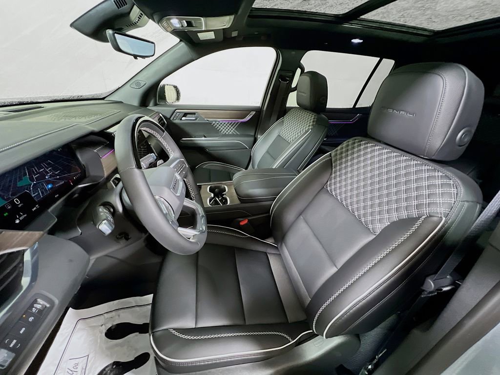 New 2026 GMC Acadia Denali w/ Super Cruise Package image 16
