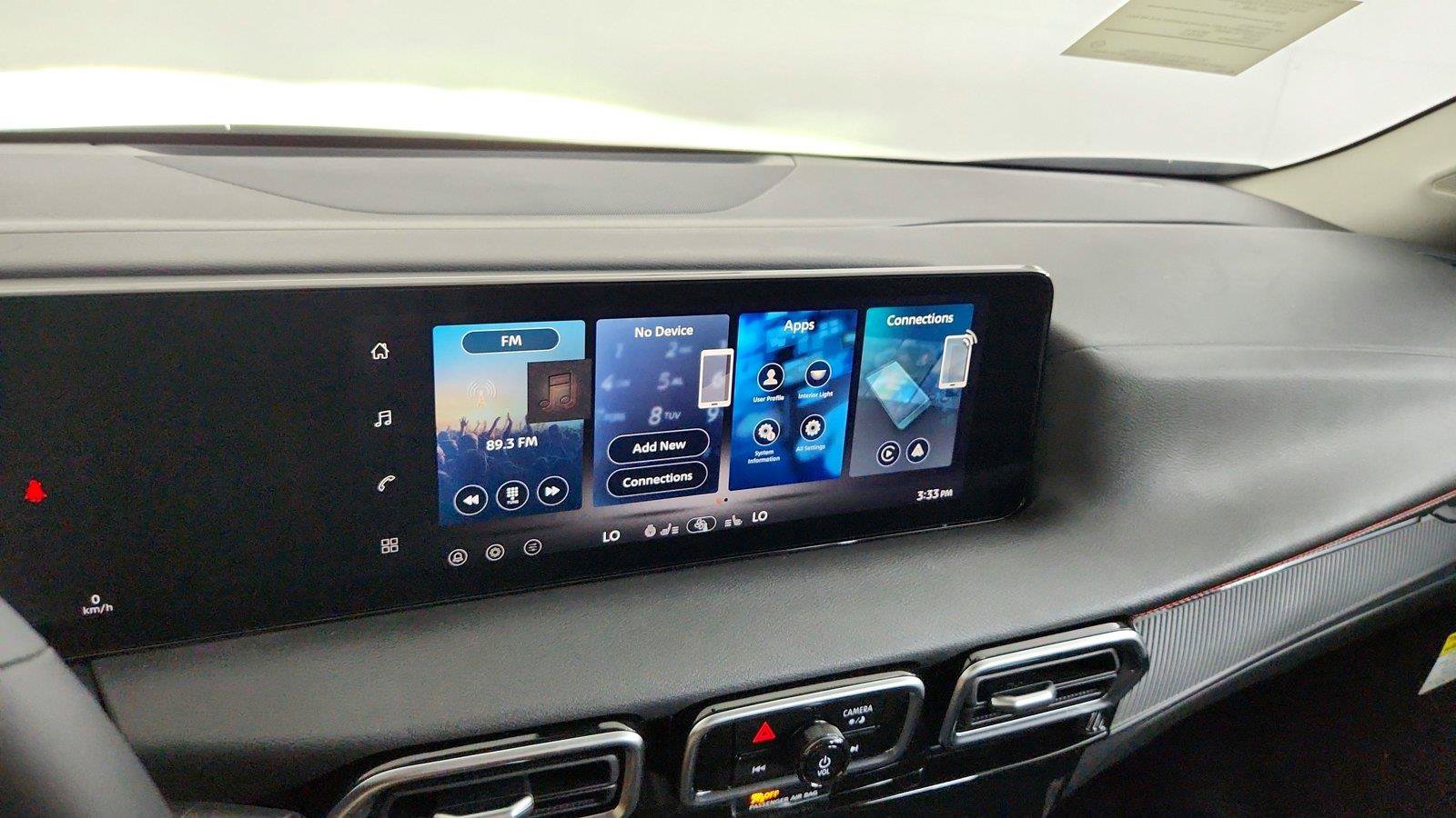 New 2027 Nissan Sentra SR w/ SR Premium Package FWD image 34