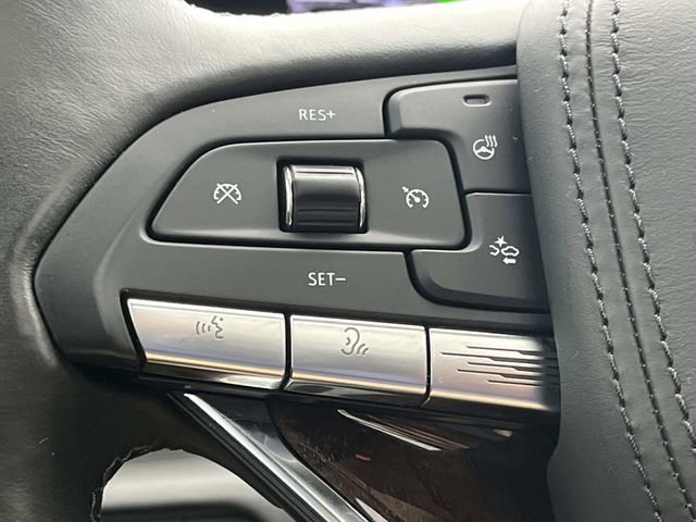 Used 2023 Cadillac Escalade ESV Sport Platinum image 42