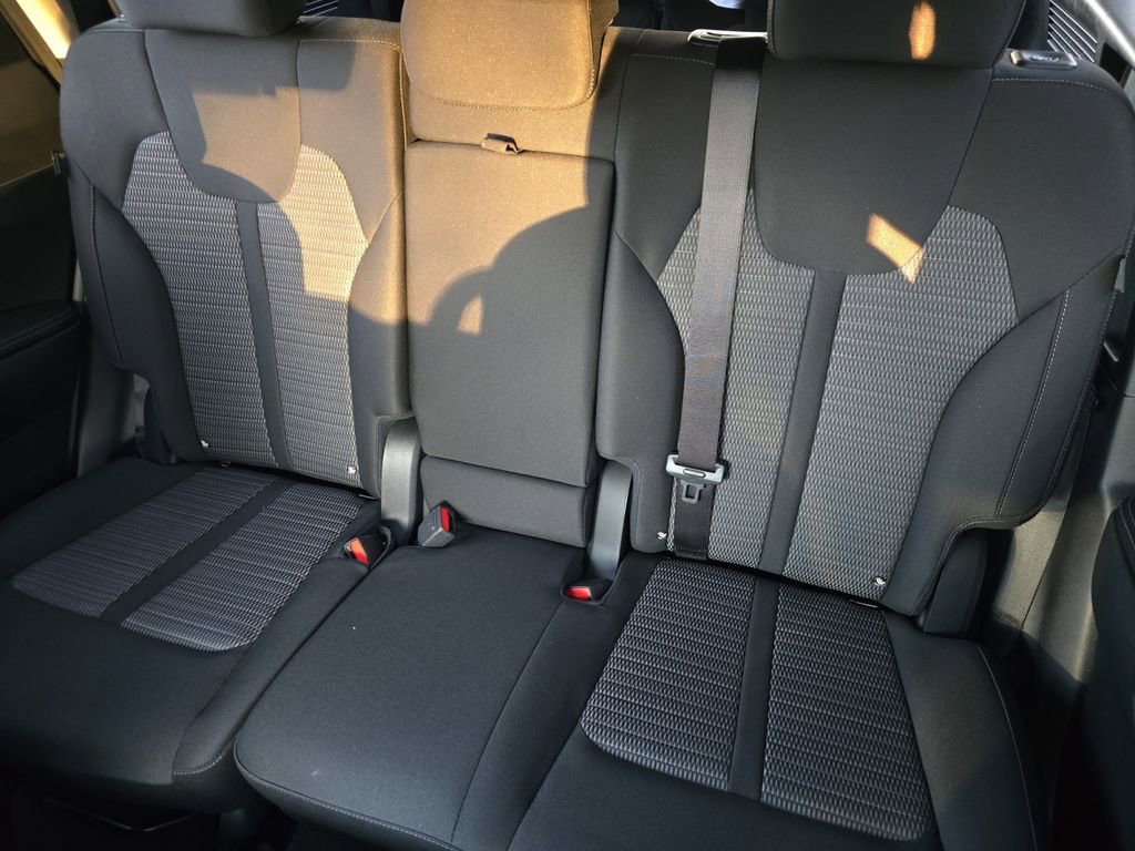 New 2026 Kia Sorento LX image 6