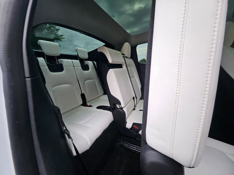 Used 2022 Tesla Model Y Long Range AWD/4WD image 67