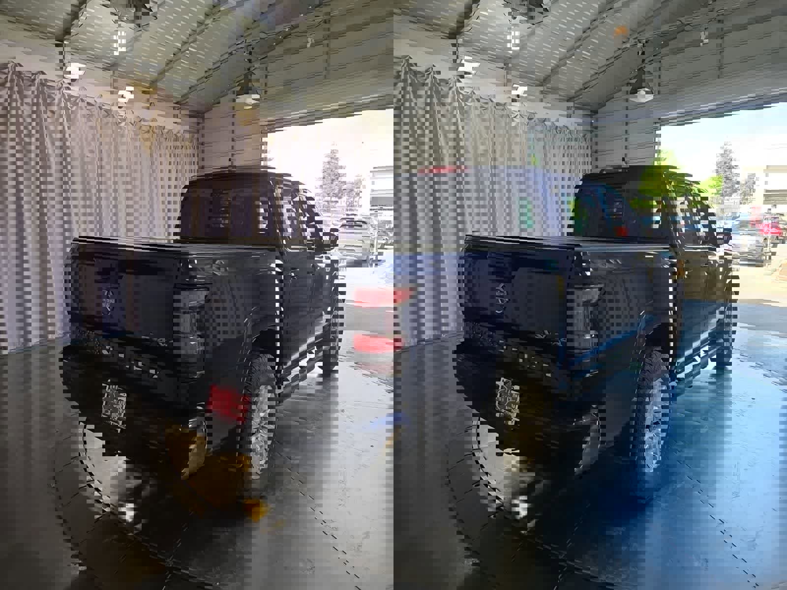 Used 2023 Nissan Frontier SV w/ SV Convenience Package image 10