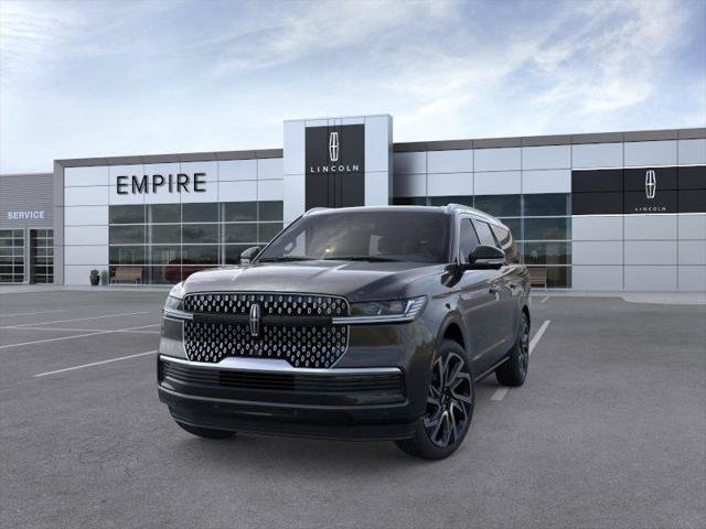 New 2026 Lincoln Navigator L Reserve AWD/4WD image 2