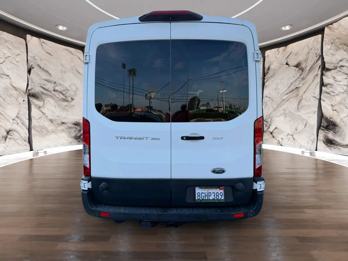 Used 2018 Ford Transit 350 XLT RWD image 7