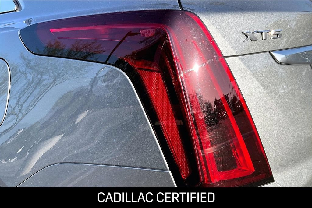 Used 2023 Cadillac XT5 Luxury w/ LPO, Floor Liner Package AWD/4WD image 26