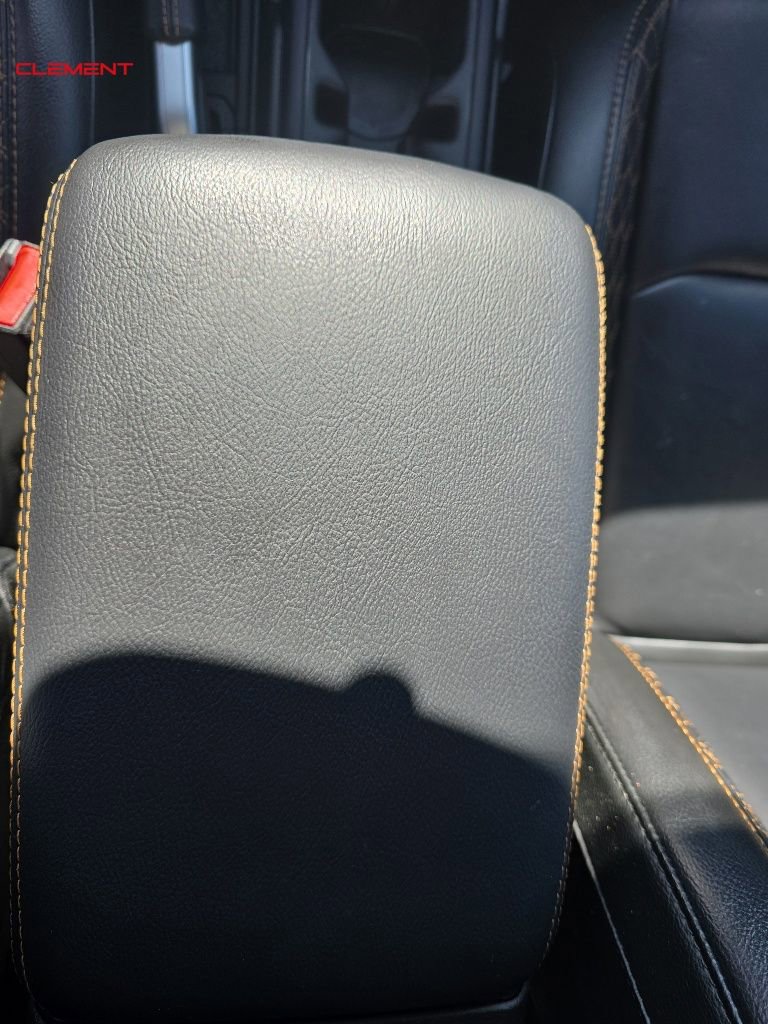 Used 2022 Jeep Wrangler Unlimited Sahara AWD/4WD image 16