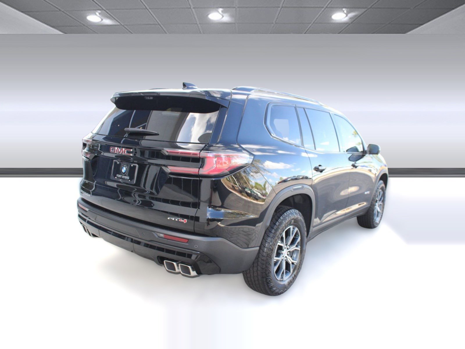 Used 2026 GMC Acadia AT4 image 9