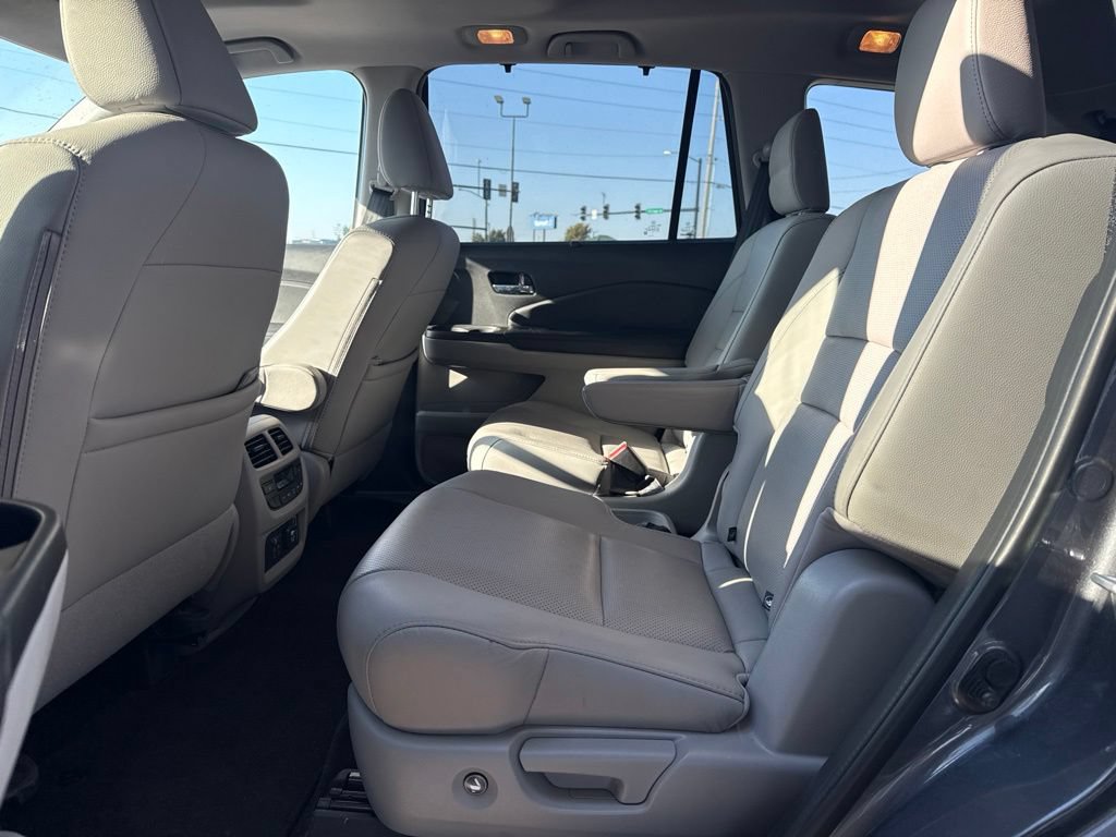 Used 2019 Honda Pilot Elite image 15