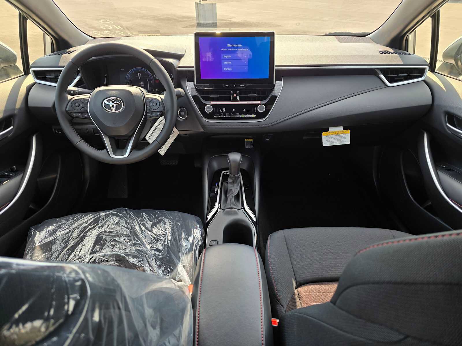 Certified 2025 Toyota Corolla SE w/ SE Premium Package image 17