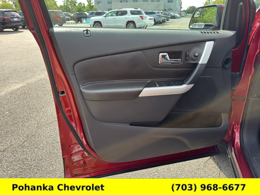 Used 2013 Ford Edge SEL FWD image 19