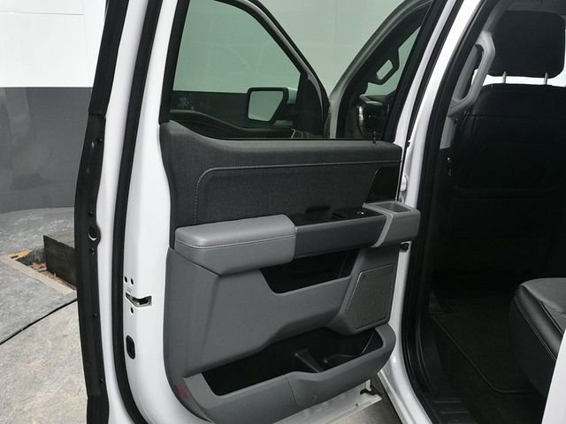 Used 2021 Ford F150 Lariat w/ Equipment Group 501A Mid image 17