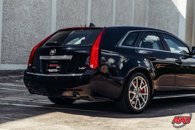 Used 2014 Cadillac CTS V RWD image 39