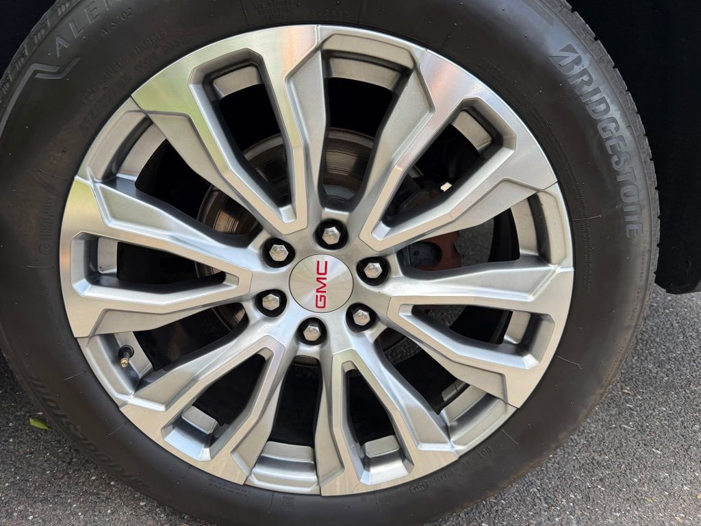 Used 2022 GMC Yukon Denali image 30