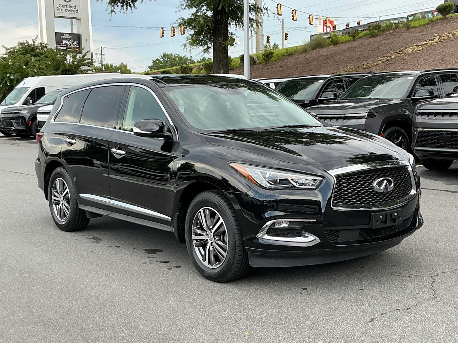 Used 2017 INFINITI QX60 FWD w/ Premium Plus Package image 7