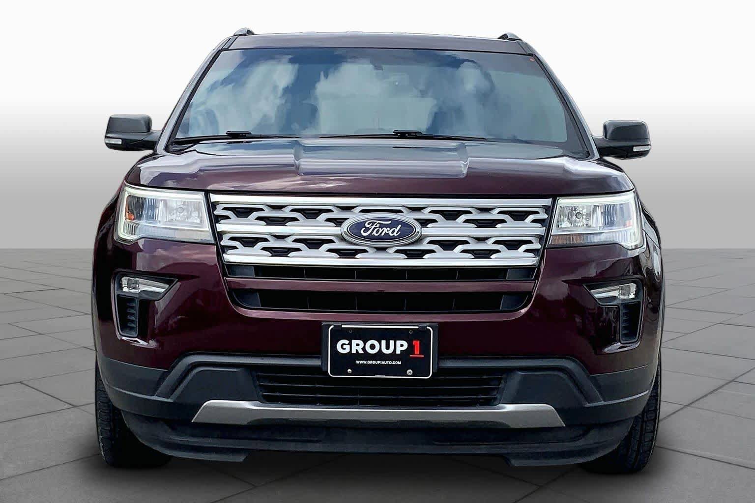 Used 2019 Ford Explorer XLT w/ Equipment Group 201A FWD image 4