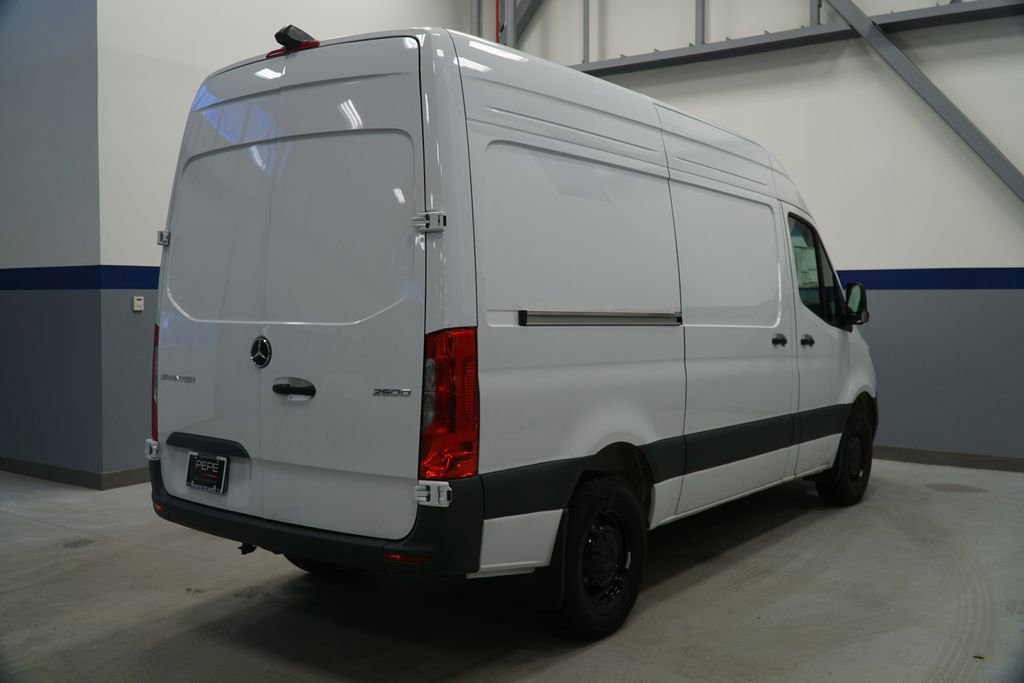 New 2025 Mercedes-Benz Sprinter 2500 image 6