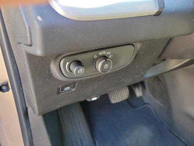 Used 2018 GMC Terrain SLE w/ Driver Convenience Package image 23