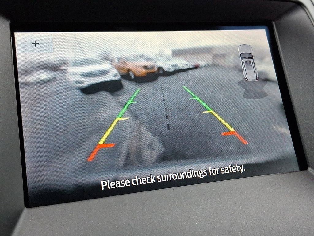 Certified 2020 Ford Edge SE image 17