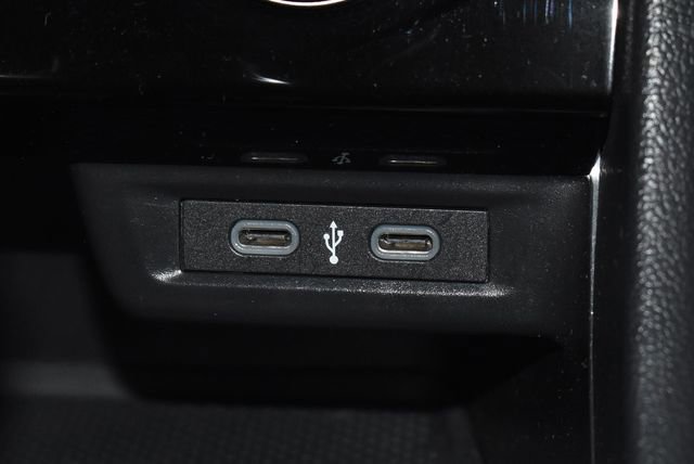 Used 2024 Volkswagen Jetta SE image 18