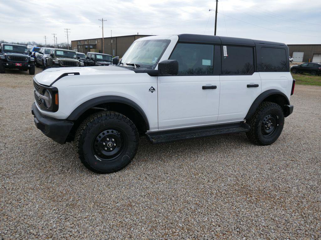 New 2026 Ford Bronco Outer Banks AWD/4WD image 8
