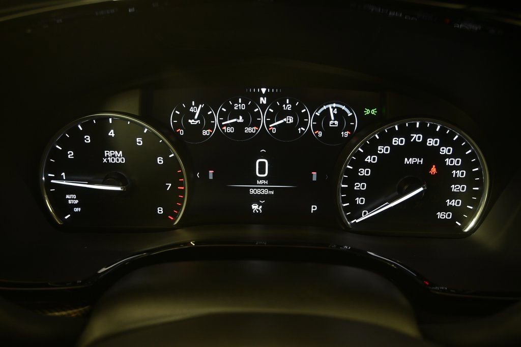 Used 2018 Cadillac XT5 Platinum w/ Driver Assist Package image 25