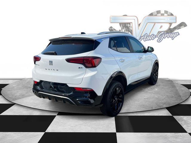 Used 2024 Buick Encore GX Sport Touring image 5