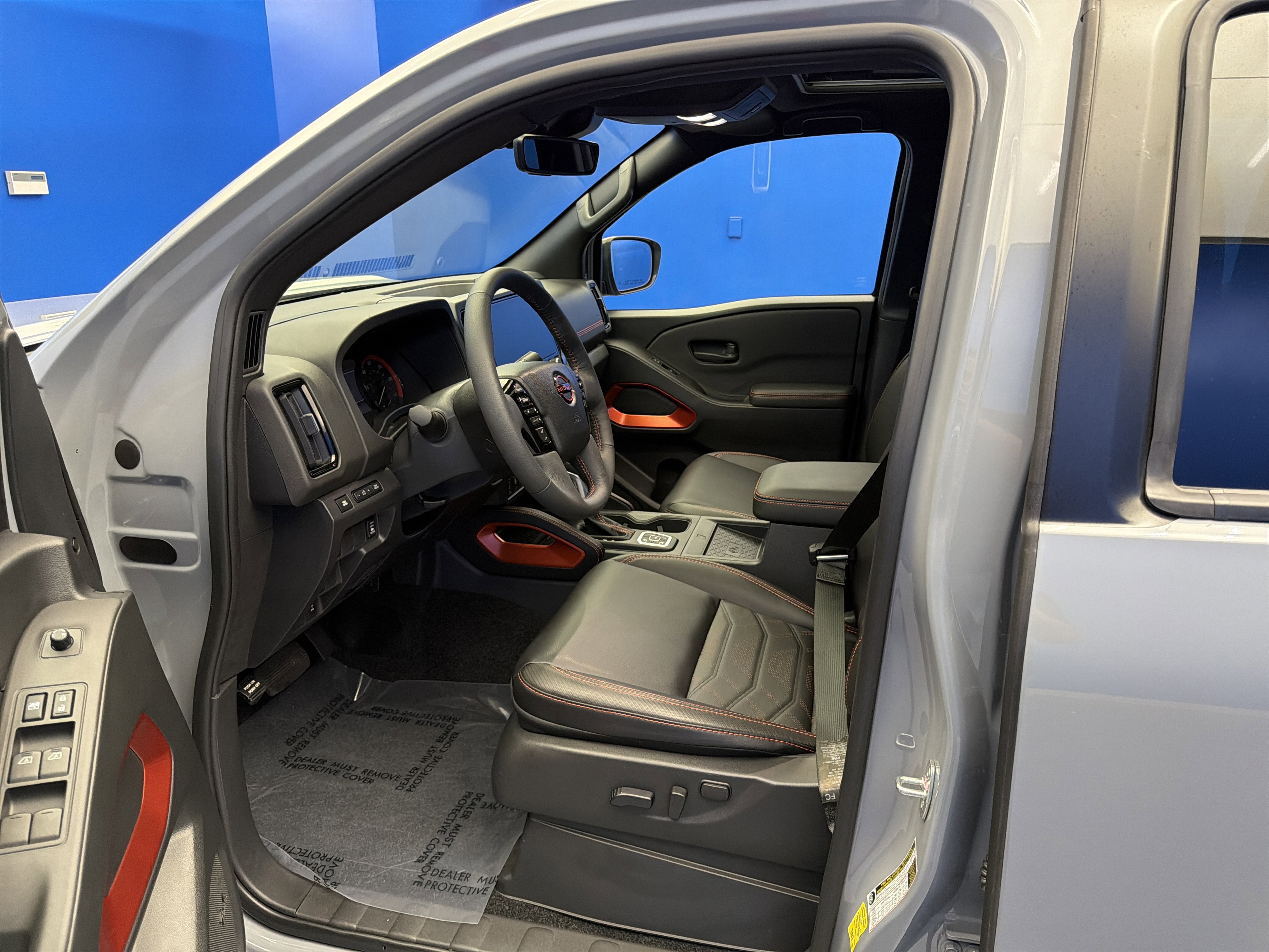 Used 2026 Nissan Frontier PRO-4X w/ Pro Premium Package AWD/4WD image 13