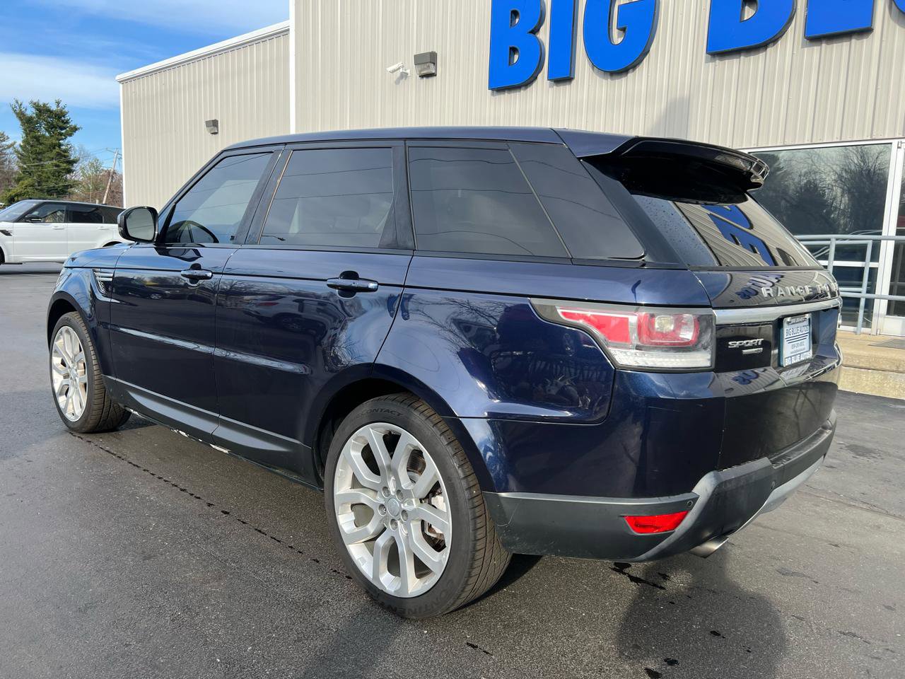 Used 2015 Land Rover Range Rover Sport HSE image 3