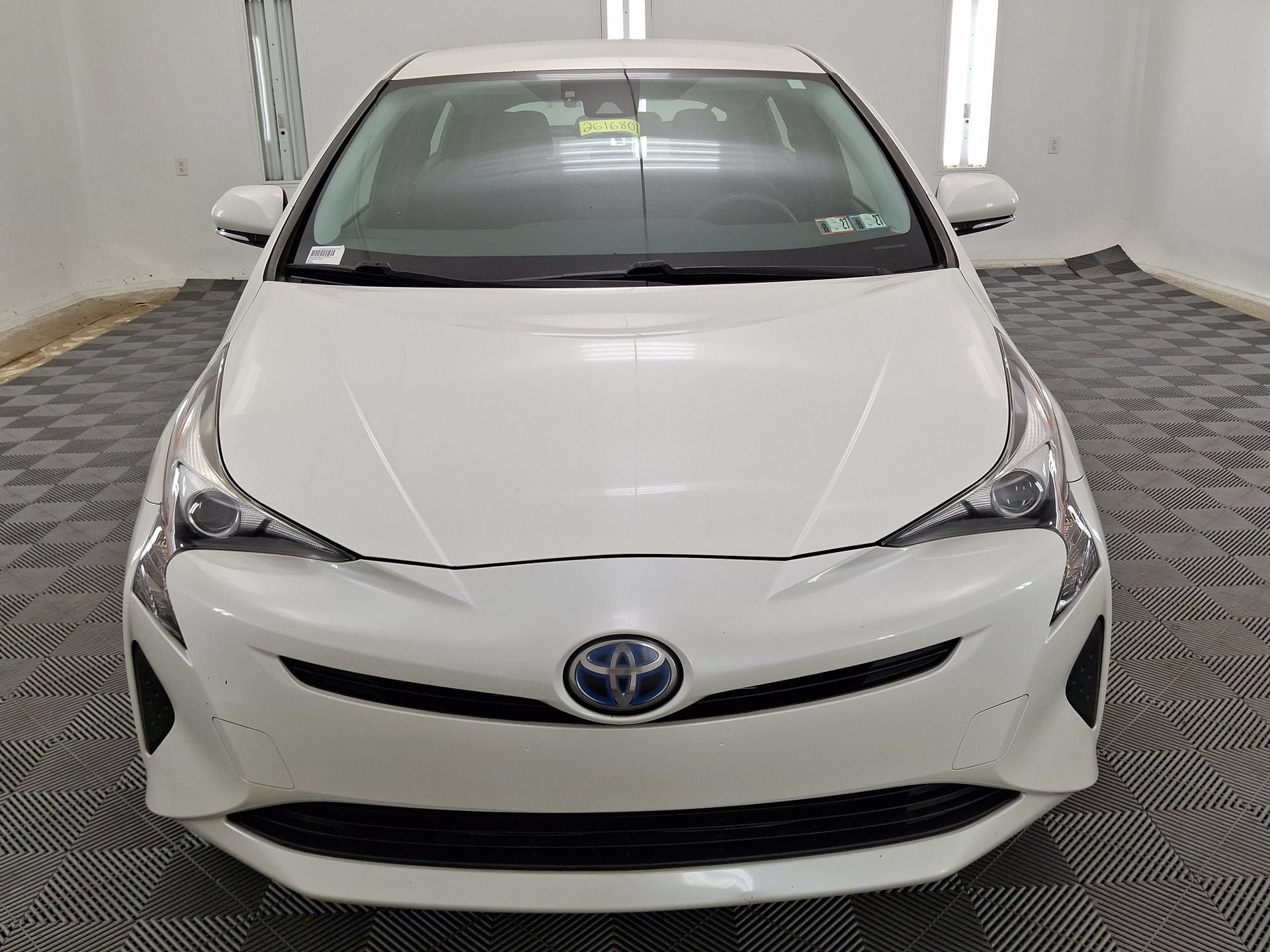 Certified 2017 Toyota Prius Three FWD image 28