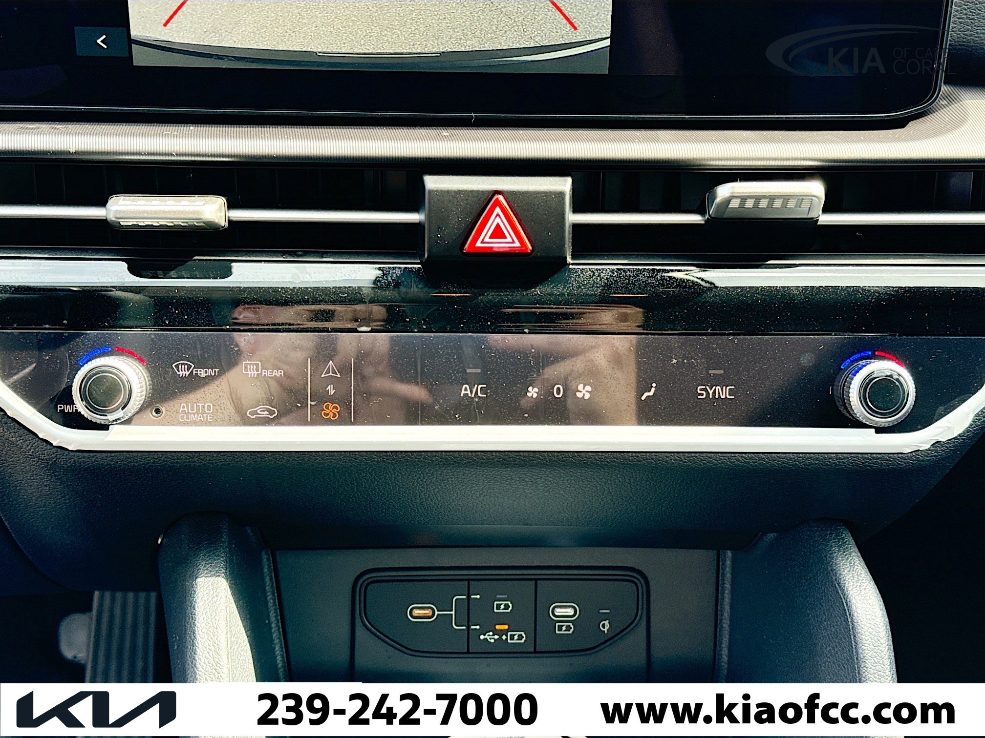 New 2026 Kia Sportage EX image 32