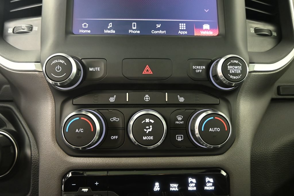 Used 2022 RAM 1500 Big Horn AWD/4WD image 29