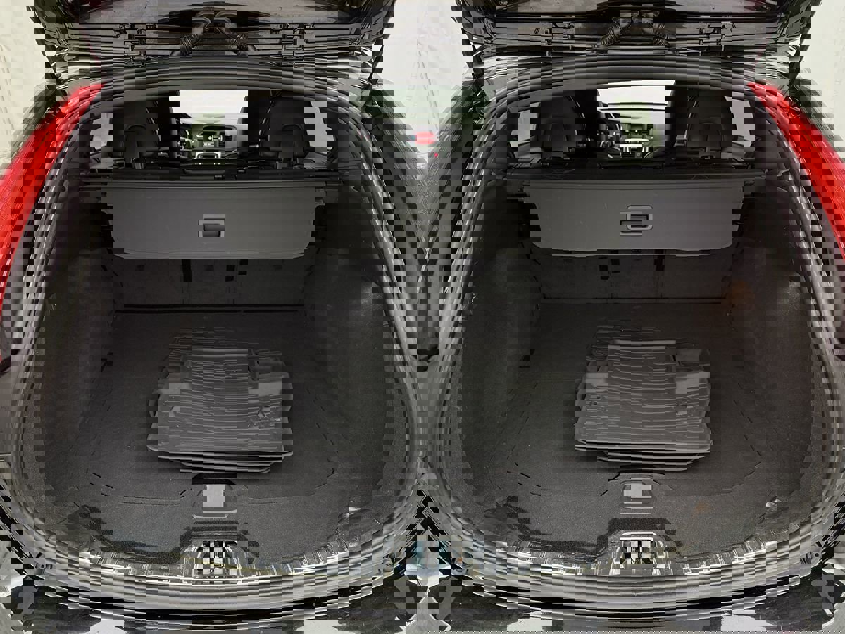 Used 2018 Volvo V60 T6 Polestar image 43