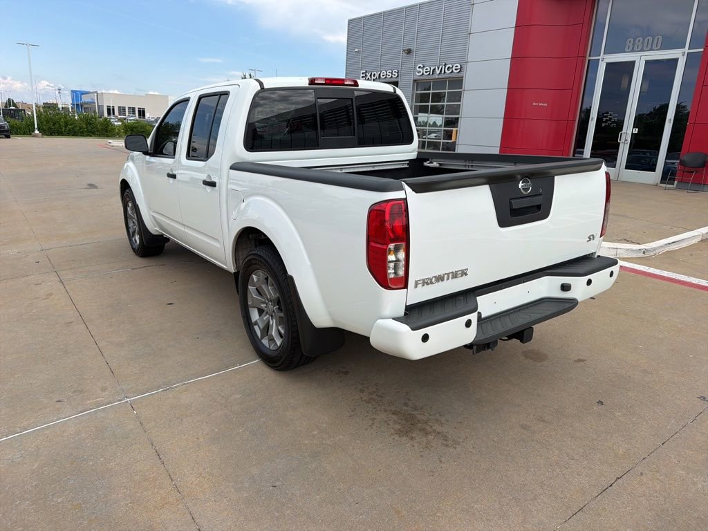 Used 2020 Nissan Frontier SV RWD image 3