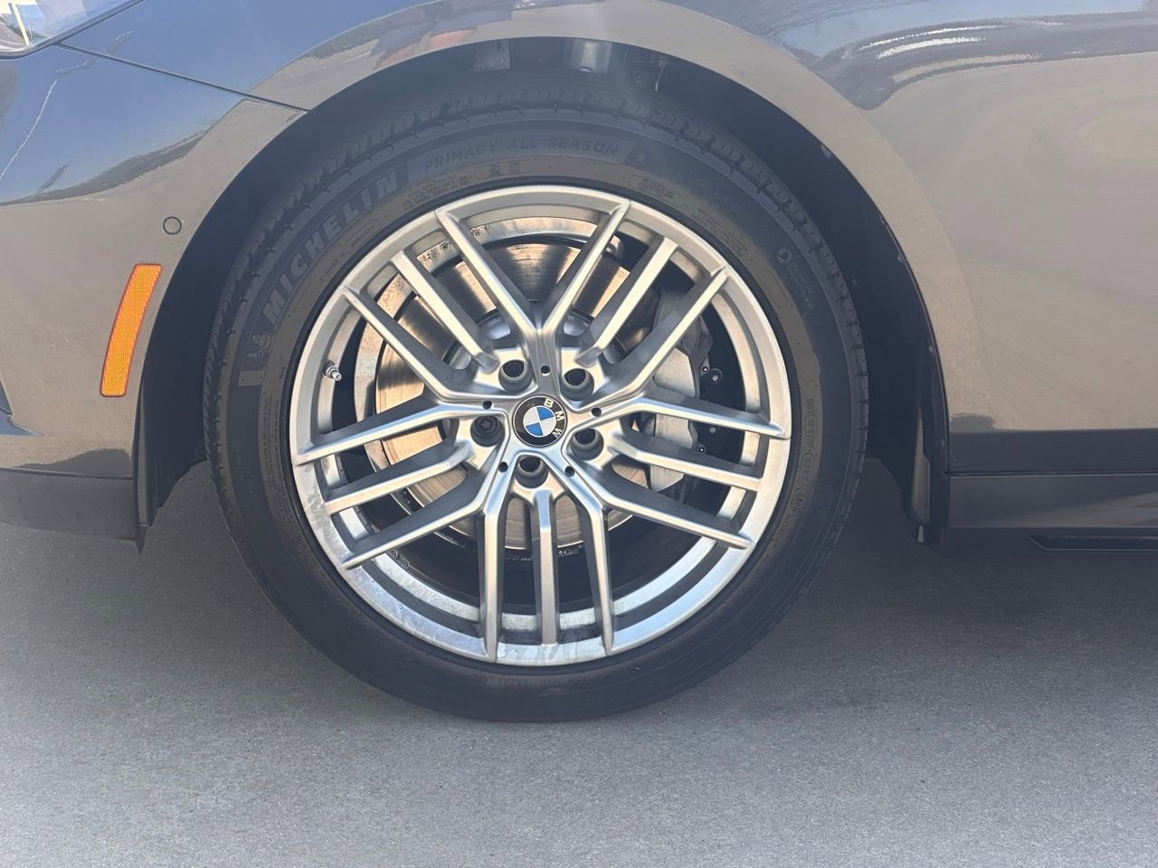 Used 2024 BMW 530i w/ Premium Package image 7