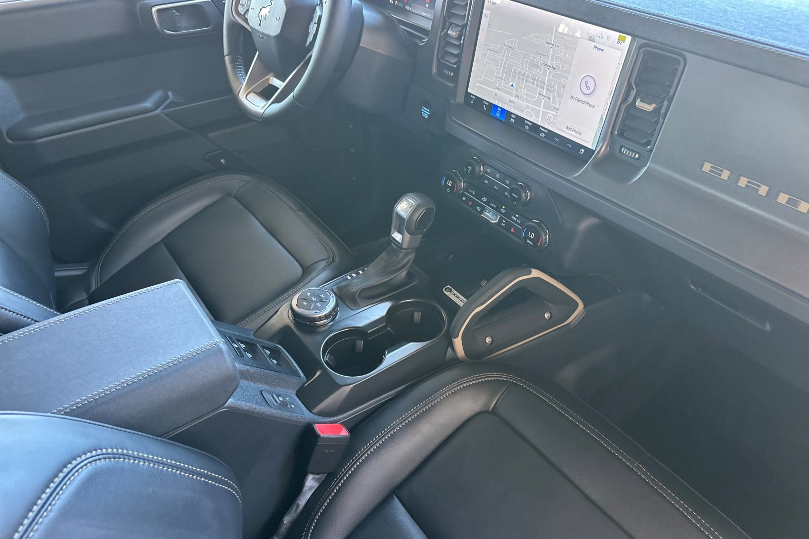 New 2025 Ford Bronco Badlands image 16