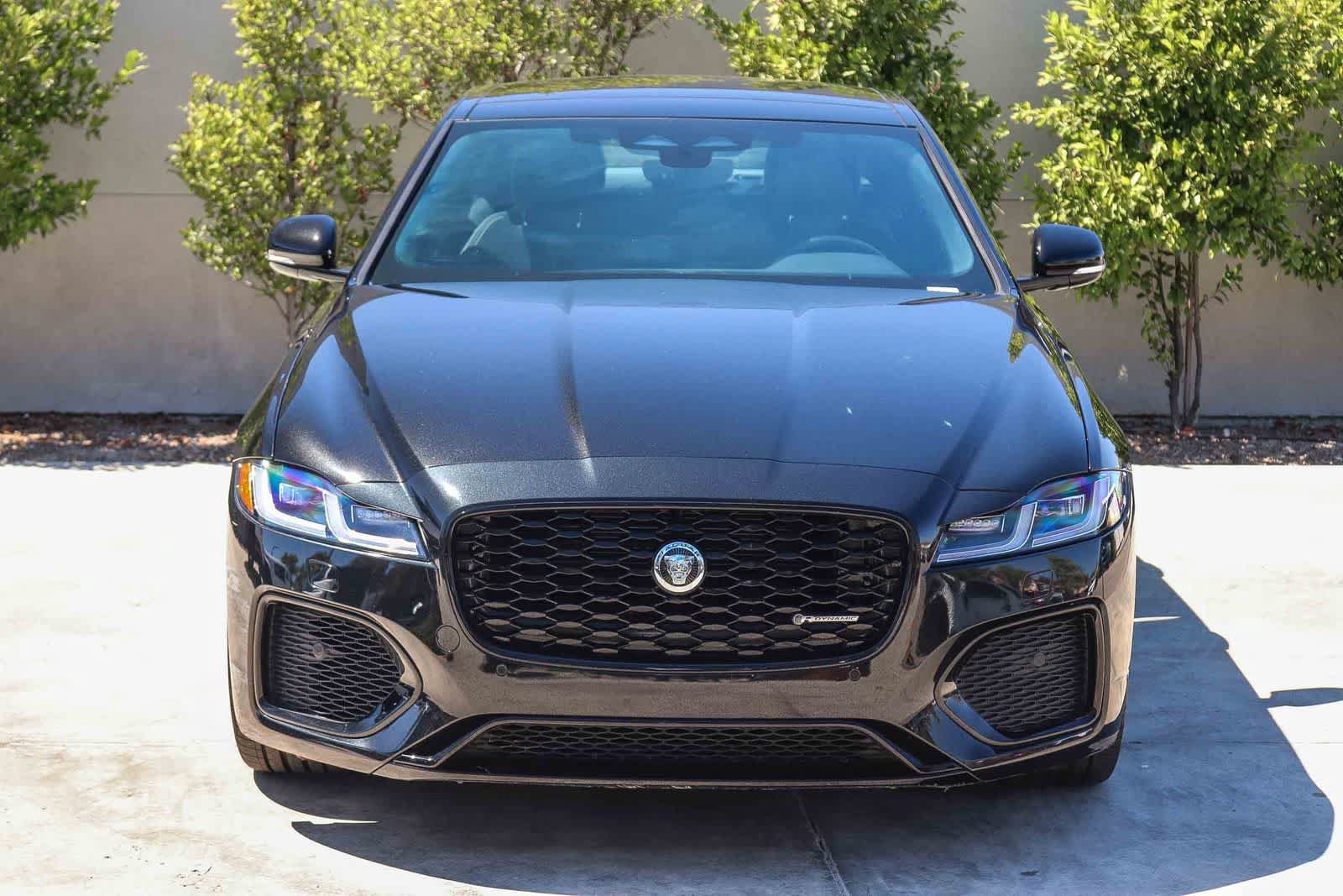 Used 2024 Jaguar XF R-Dynamic SE RWD image 2