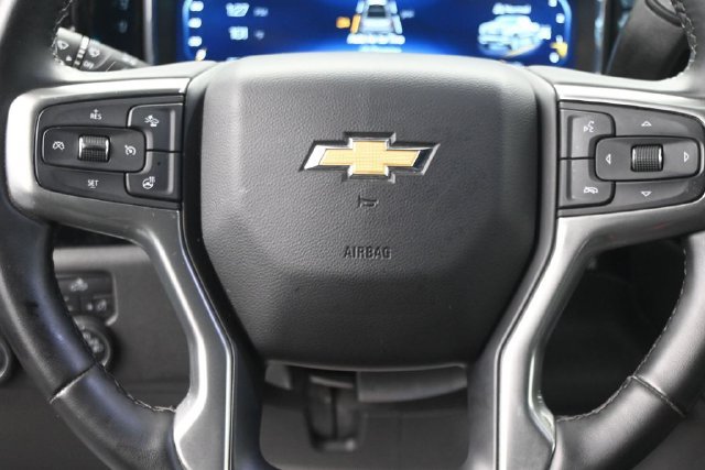Used 2023 Chevrolet Silverado 1500 LT AWD/4WD image 18