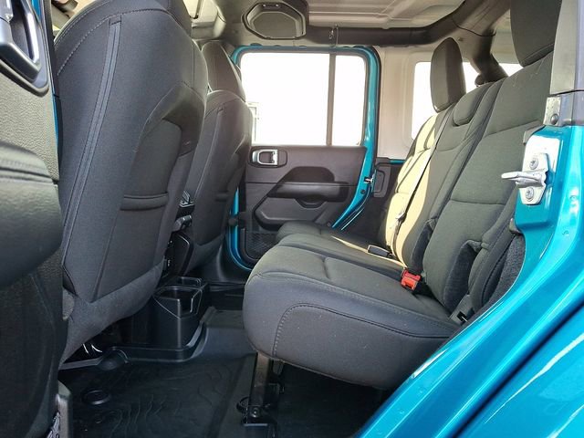 Used 2020 Jeep Wrangler Unlimited Sahara image 13