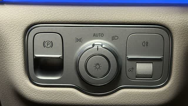 Certified 2026 Mercedes-Benz GLE 350 4MATIC image 18
