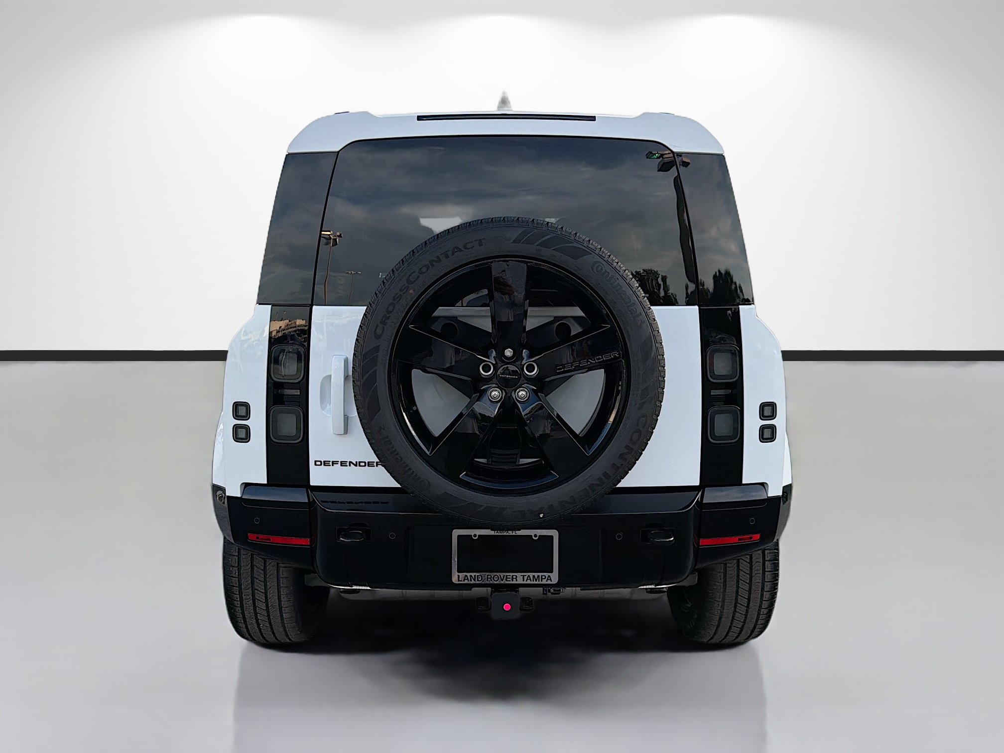 New 2026 Land Rover Defender 110 X-Dynamic SE AWD/4WD image 4