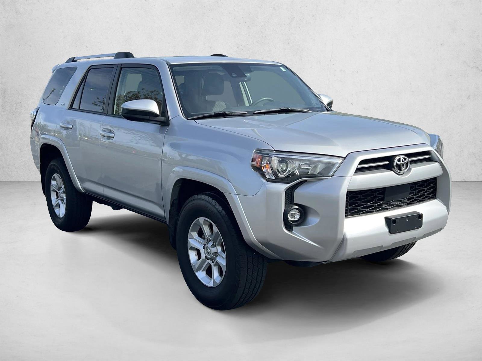 Used 2023 Toyota 4Runner SR5 RWD image 3