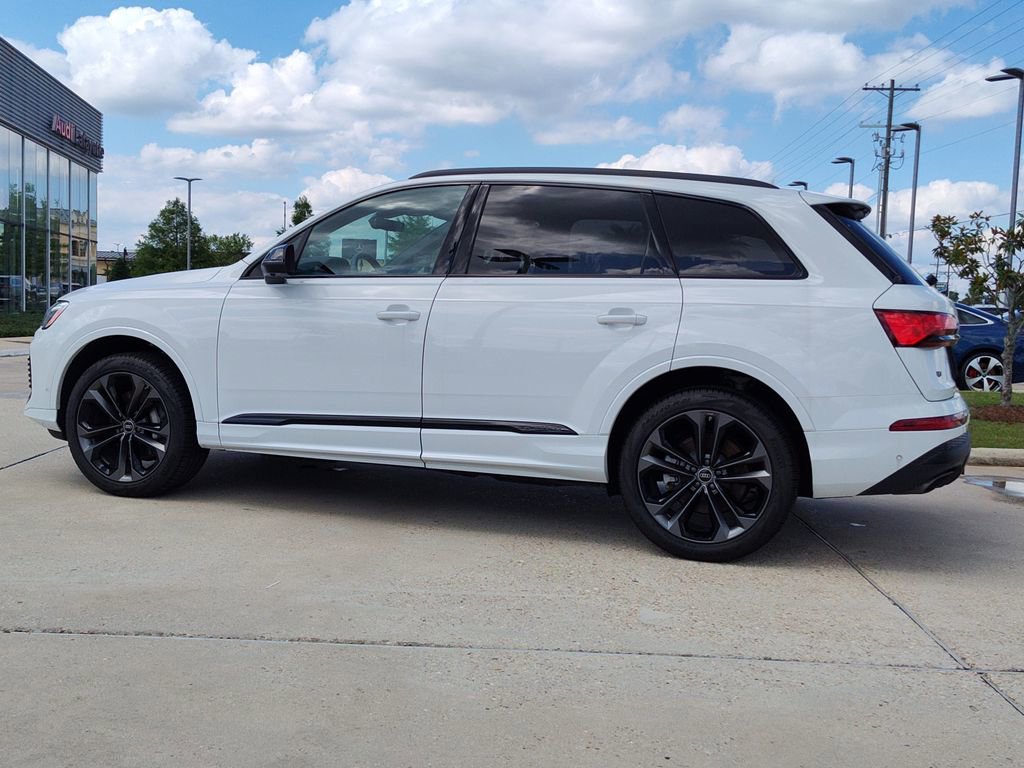 Used 2025 Audi Q7 3.0T Premium Plus w/ Premium Plus Package AWD/4WD image 5