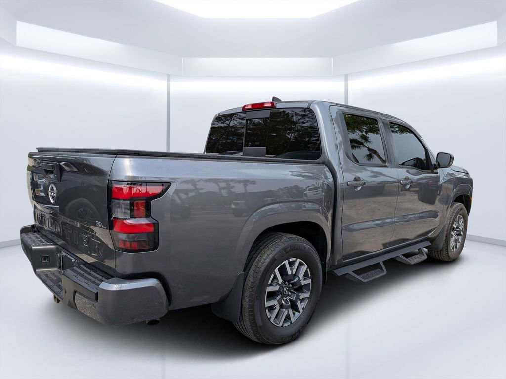 Used 2024 Nissan Frontier SL w/ Technology Package image 3