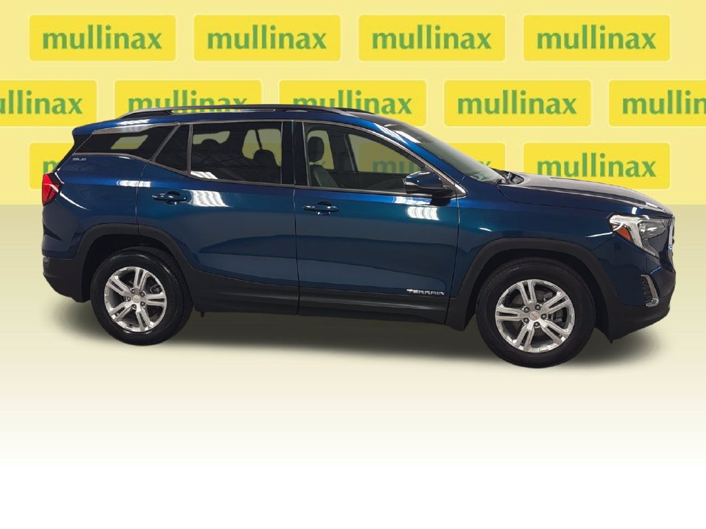 Used 2020 GMC Terrain SLE w/ Driver Convenience Package FWD image 19