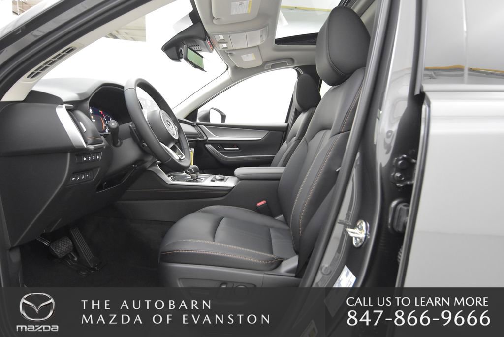 New 2026 MAZDA CX-90 Plug-In Hybrid w/ Preferred image 31