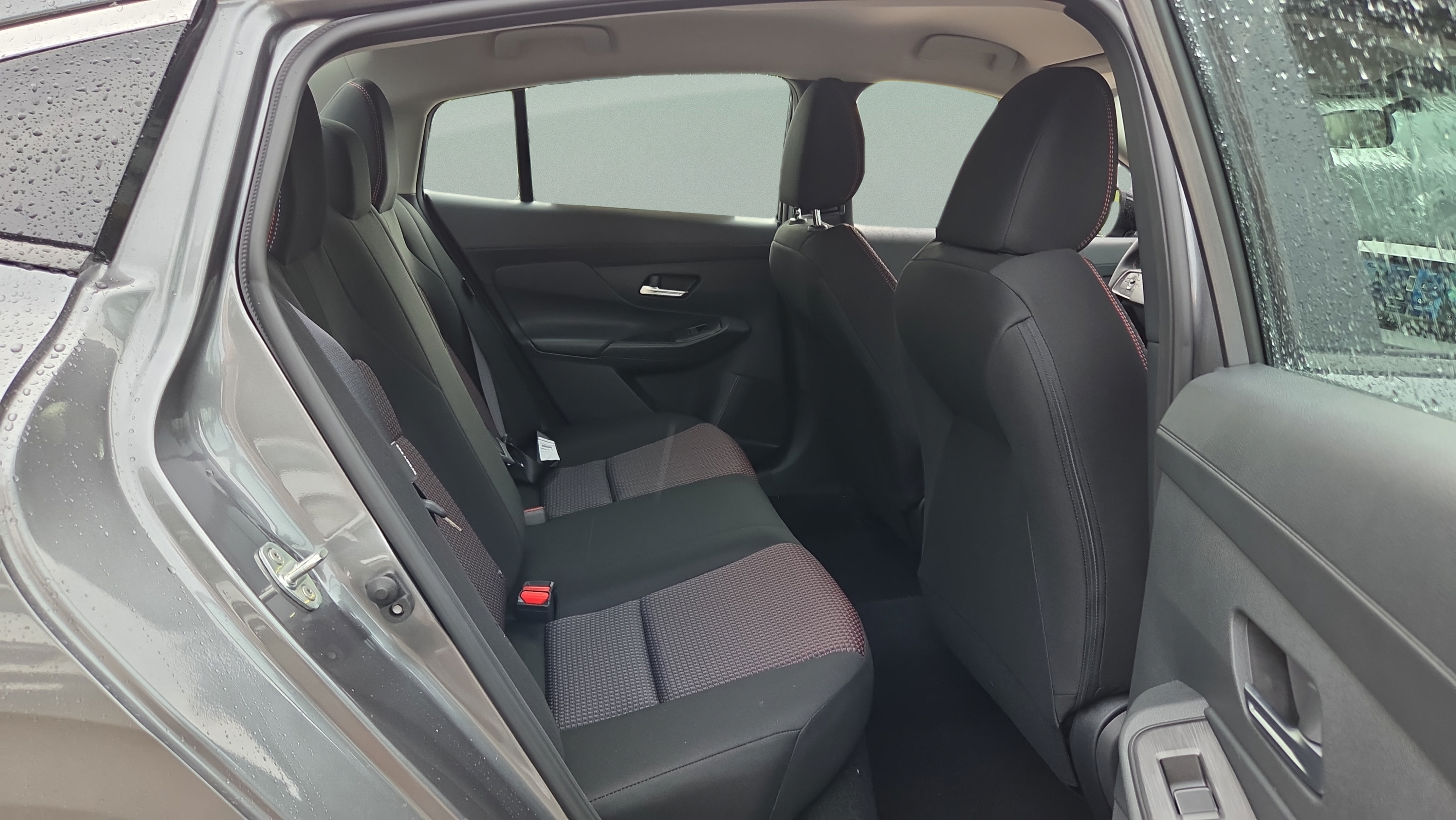 New 2027 Nissan Sentra SR w/ SR All Weather Package FWD image 14