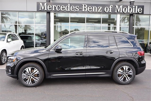 New 2025 Mercedes-Benz GLB 250