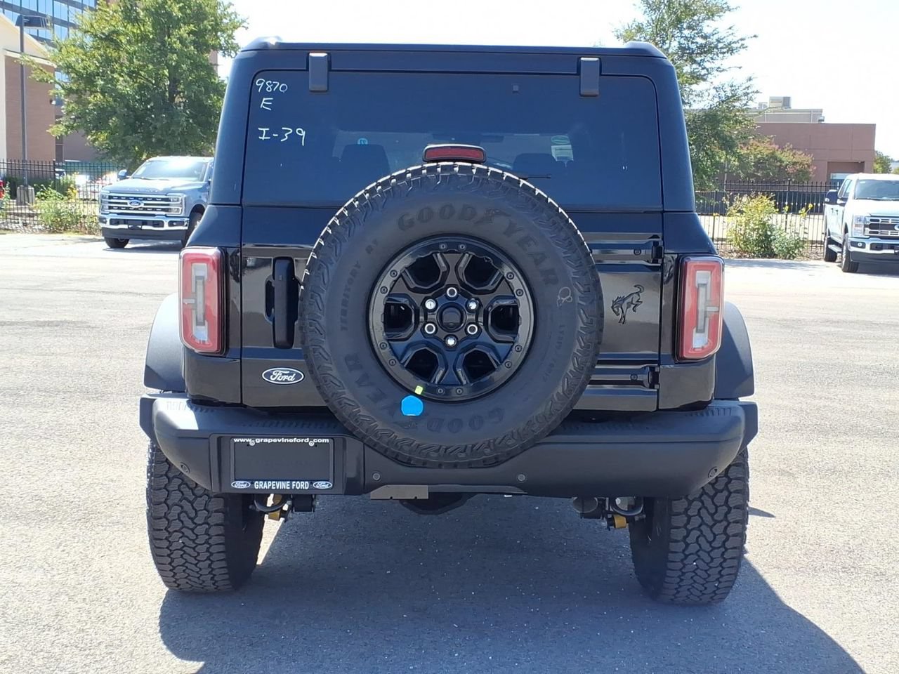 New 2026 Ford Bronco Badlands AWD/4WD image 5